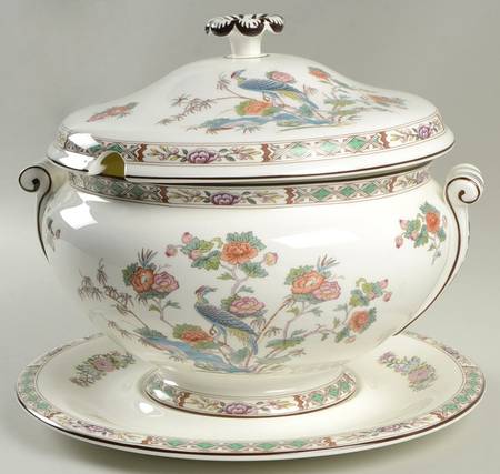 Kutani Crane Tureen & Lid w/Underplate
