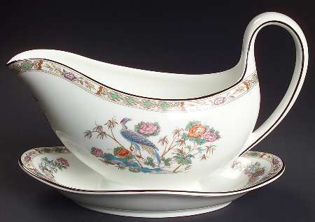 Kutani Crane Gravy Boat with Attached Underplate