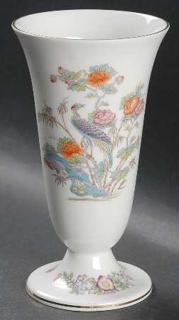 Kutani Crane 7" Vase