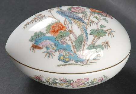 Kutani Crane Medium Egg Box & Lid
