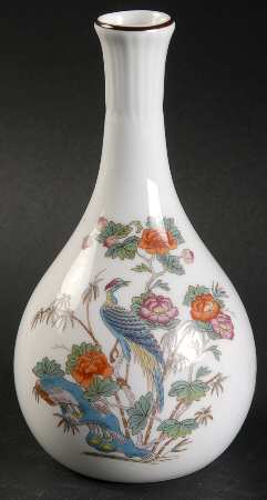 Kutani Crane 5" Bud Vase