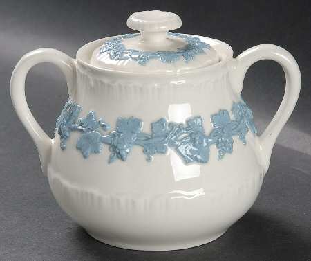 Lavender on Cream Color (Shell Edge) Sugar Bowl & Lid