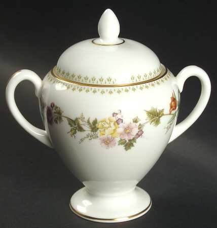 Mirabelle Globe Shape Sugar Bowl & Lid