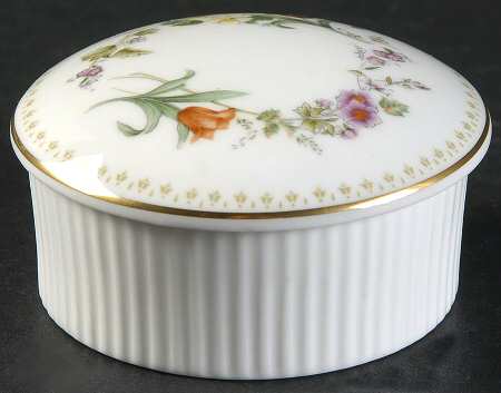 Mirabelle 2" Round Box & Lid