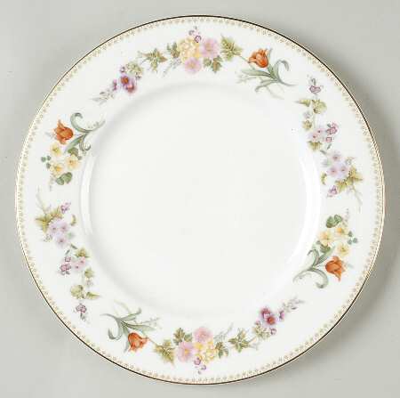 Mirabelle Luncheon Plate