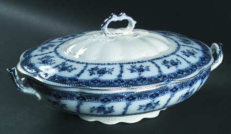 Muriel (Gold Trim) Oval Covered Vegetable by Wedgwood