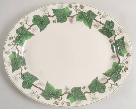 Napoleon Ivy Green (Queen's Ware) 14" Oval Serving Platter