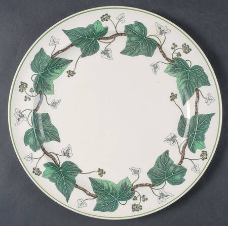 Napoleon Ivy Green (Queen's Ware) Dinner Plate by Wedgwood