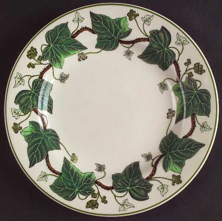 Napoleon Ivy Green (Queen's Ware) Dessert/Pie Plate