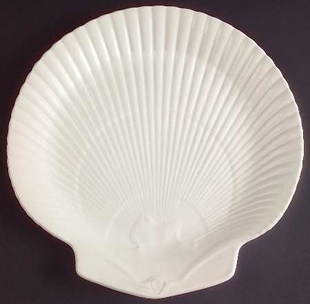 Nautilus (Glossy) Luncheon Plate