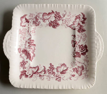 Old Vine Purple Square Cake Plate