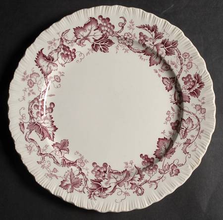 Old Vine Purple Luncheon Plate