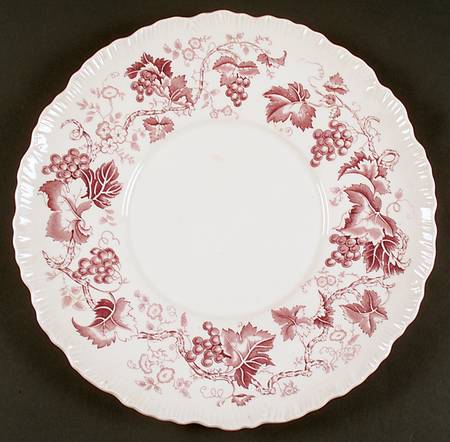 Old Vine Purple Underplate for Tureen
