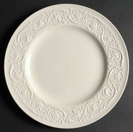 Patrician (Old, 1927-1986) 13" Chop Plate (Round Platter)