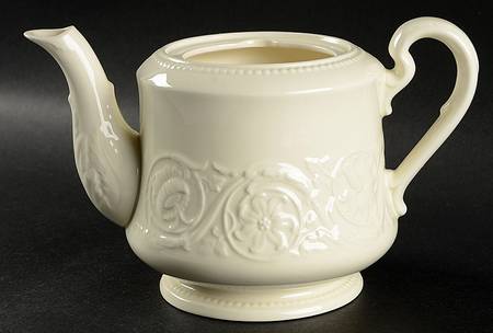 Patrician (Old, 1927-1986) Teapot No Lid