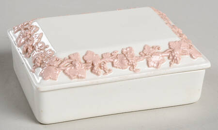 Pink On Cream Color (Plain edge) Cigarette Box & Lid by Wedgwood