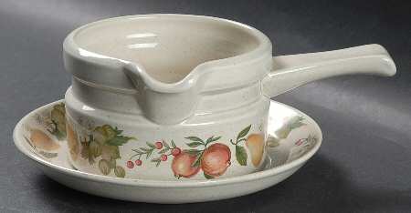Quince Round Gravy Boat & Underplate by Wedgwood