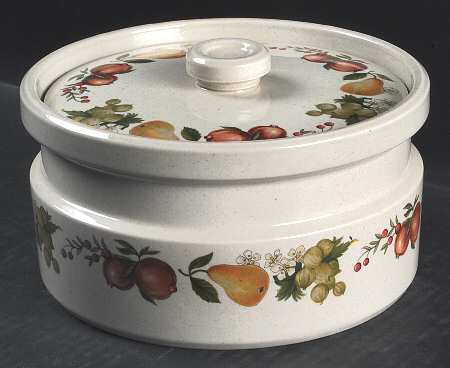 Quince 1.5 Qt Round Covered Casserole by Wedgwood