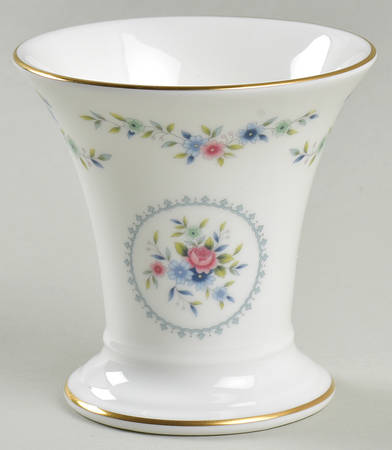 Rosedale 3" Bud Vase