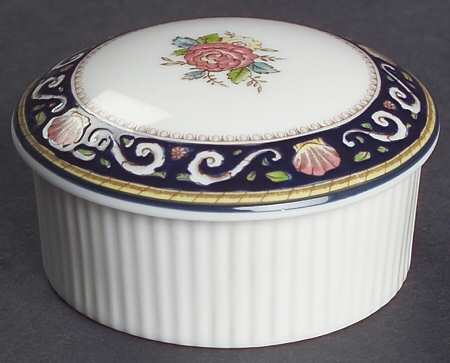 Runnymede Blue Round Box & Lid