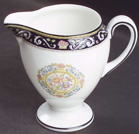 Runnymede Blue Globe Shape Creamer