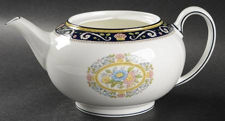 Runnymede Blue Teapot No Lid