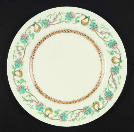 Shah (W734, Cream Rim) by Wedgwood