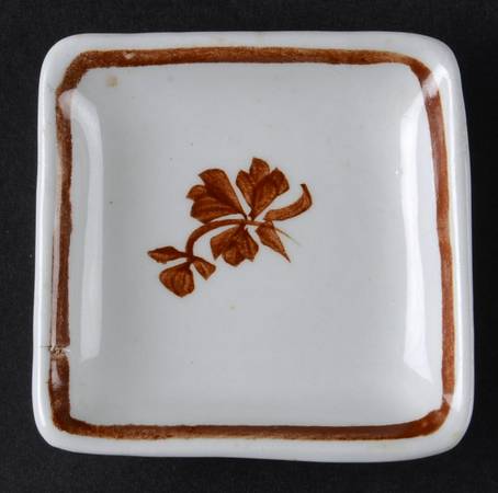 Tea Leaf Butter Pat