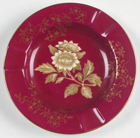Tonquin Ruby Small Ashtray