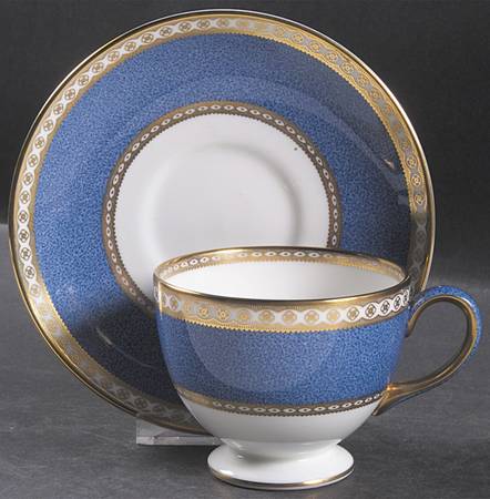 Ulander Powder Blue Leigh Shape Footed Cup & Saucer Set
