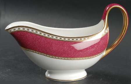 Ulander Powder Ruby Gravy Boat