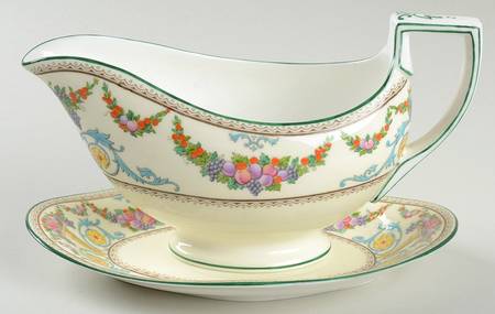 Ventnor (Ivory Body) Gravy Boat & Underplate/Relish