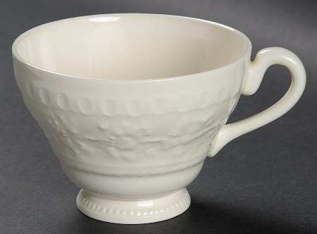 Wellesley Footed Cup