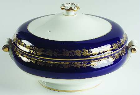Whitehall (Mazerine Blue Rim) Round Covered Vegetable