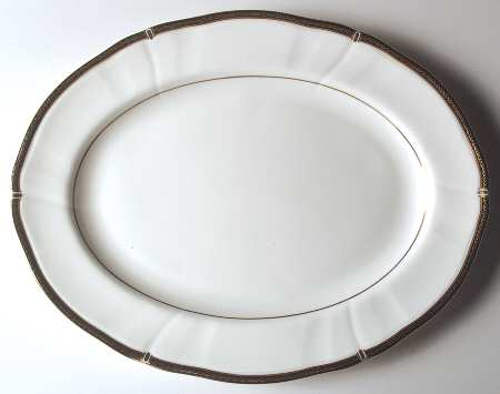 Windsor Black 15" Oval Serving Platter