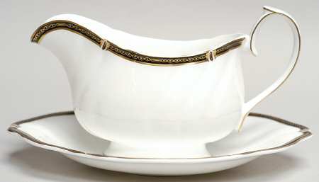 Windsor Black Gravy Boat & Underplate