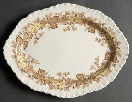 Wildbriar Brown Yellow 11" Oval Serving Platter