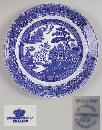 Willow Blue (Older, Smooth) by Wedgwood