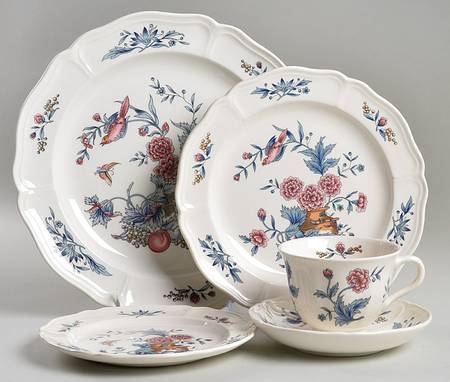 Williamsburg Potpourri 5 Piece Place Setting
