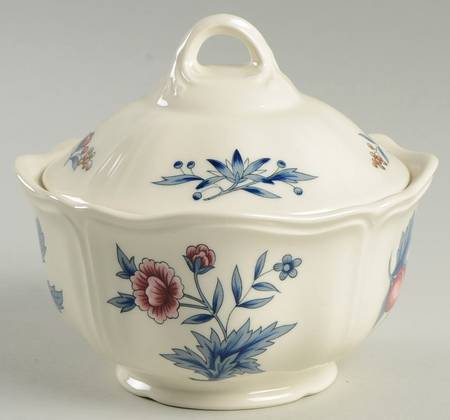 Williamsburg Potpourri Butter Box & Lid