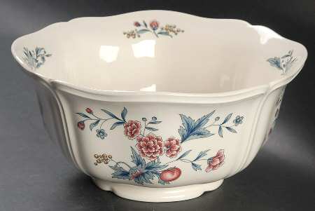 Williamsburg Potpourri 9" Salad Serving Bowl