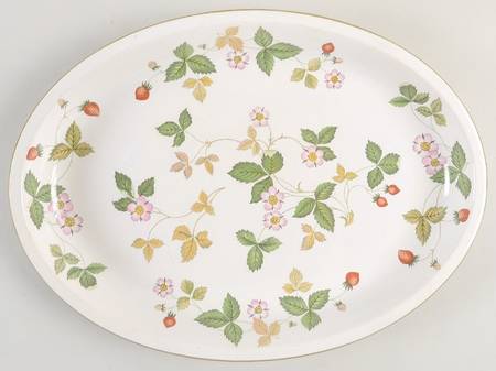 Wild Strawberry (Bone & Oven To Table) 13" Oval Serving Platter by Wedgwood
