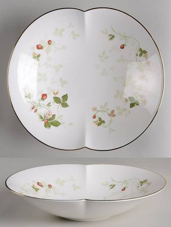 Wild Strawberry (Bone & Oven To Table) 10" Shallow Round Bowl