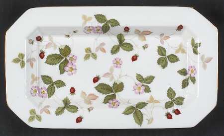 Wild Strawberry (Bone & Oven To Table) Dresser Tray by Wedgwood