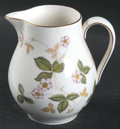 Wild Strawberry (Bone & Oven To Table) Creamer