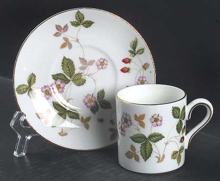 Wild Strawberry (Bone & Oven To Table) Bond Shape Demitasse Cup and Saucer Set