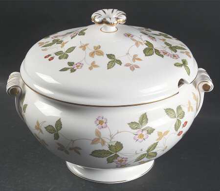 Wild Strawberry (Bone & Oven To Table) Tureen &  Lid