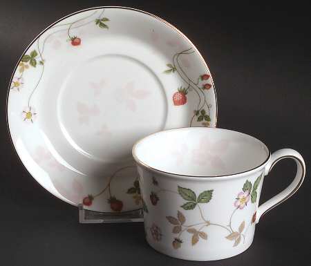 Wild Strawberry (Bone & Oven To Table) Flat Cup & Saucer Set