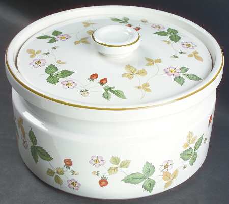 Wild Strawberry (Bone & Oven To Table) 2.5 Qt Round Covered Casserole