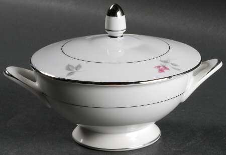 Maxine Sugar Bowl & Lid